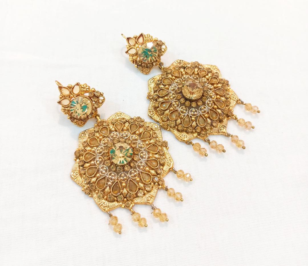 Stunning Golden Earrings - 2 Pcs with Exquisite Design
