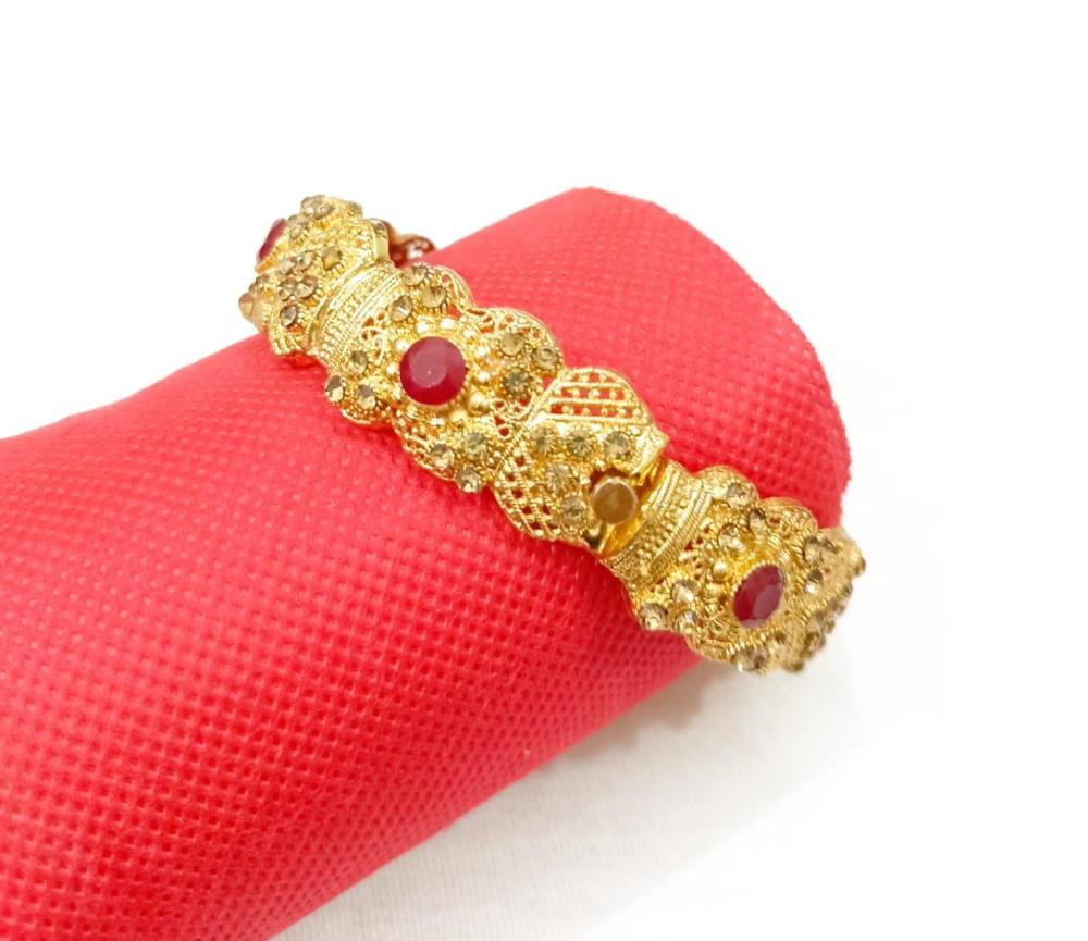 1 Pc Gold Plated Artificial Stones Kara Bangle
