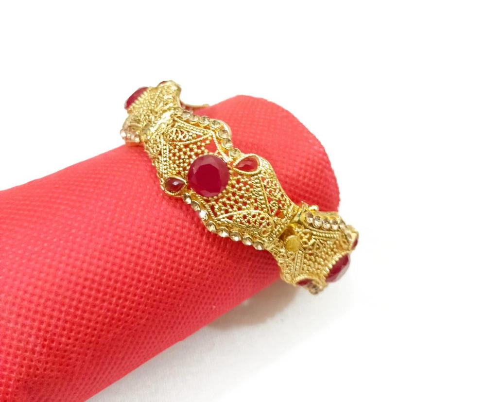 1 Pc Gold Plated Artificial Stones Kara Bangle