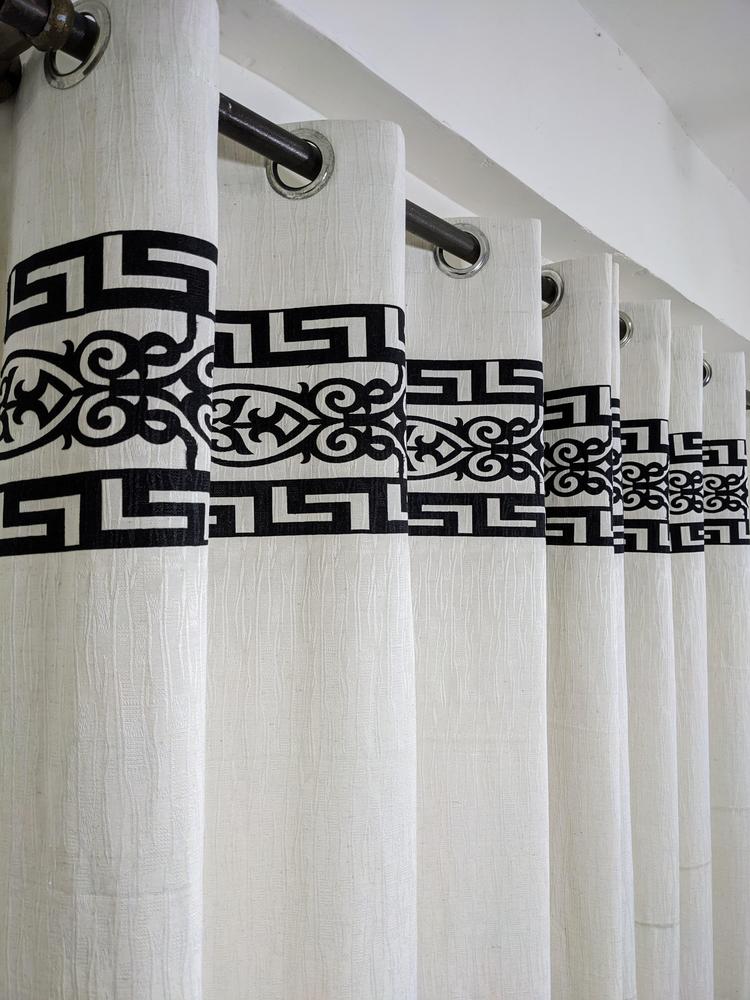 1 Pc Self Jacquard Motif Curtain