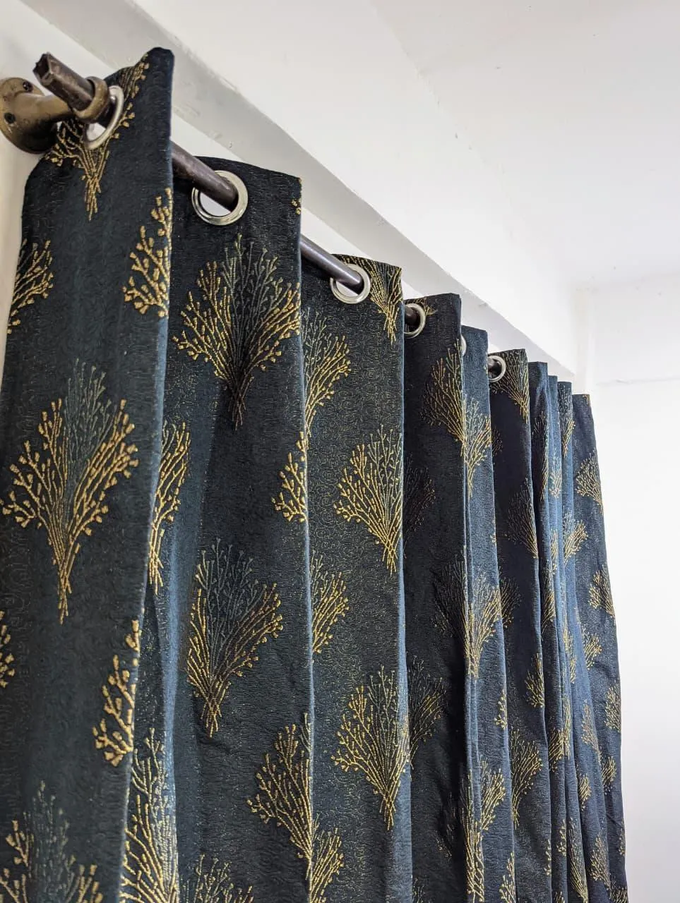 Stylish 1 Pc Grey Jacquard Indoor Home Curtains - Printed Design