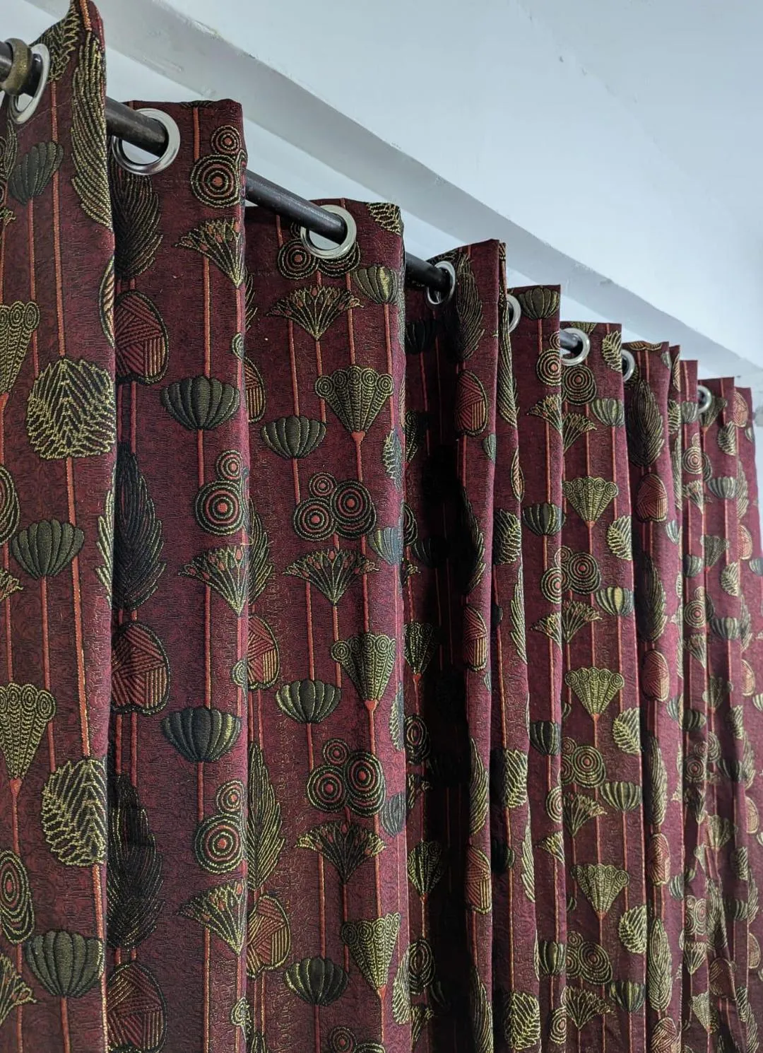 Stylish Printed Jacquard Indoor Home Curtains - 1 Pc in Maroon