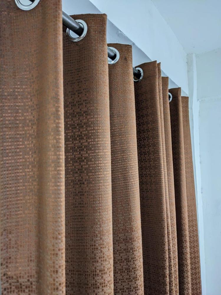 Plain Dabbi Self Shaded Curtains