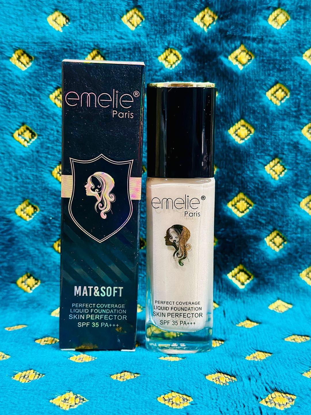 Matte And Poreless Foundation