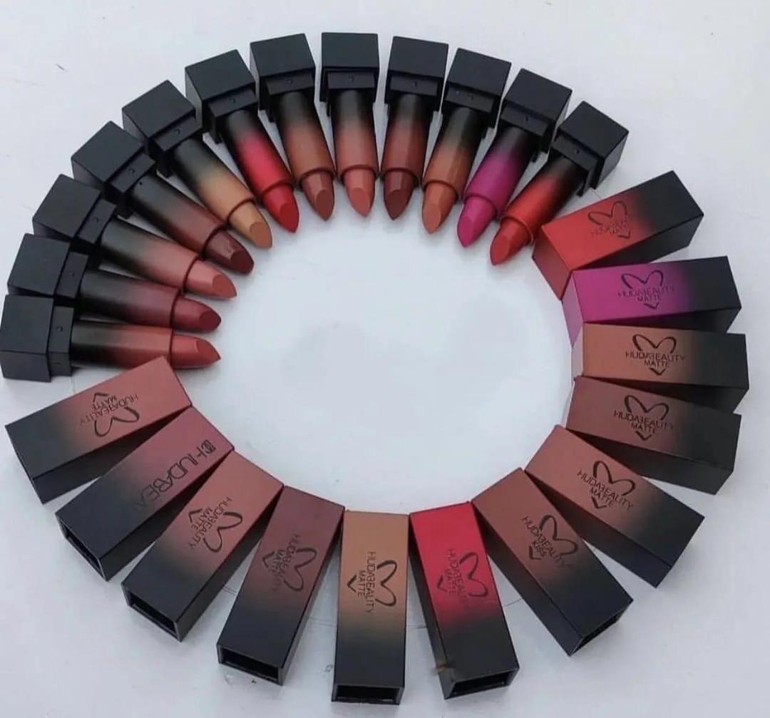 12 Pcs Matte Finish Multicolor Lipstick Set - High Pigmented & Long-lasting