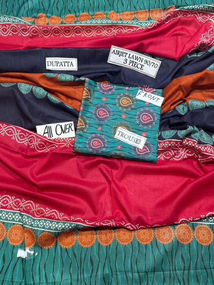 3 Pcs Women's Unstitched Lawn Printed Suit