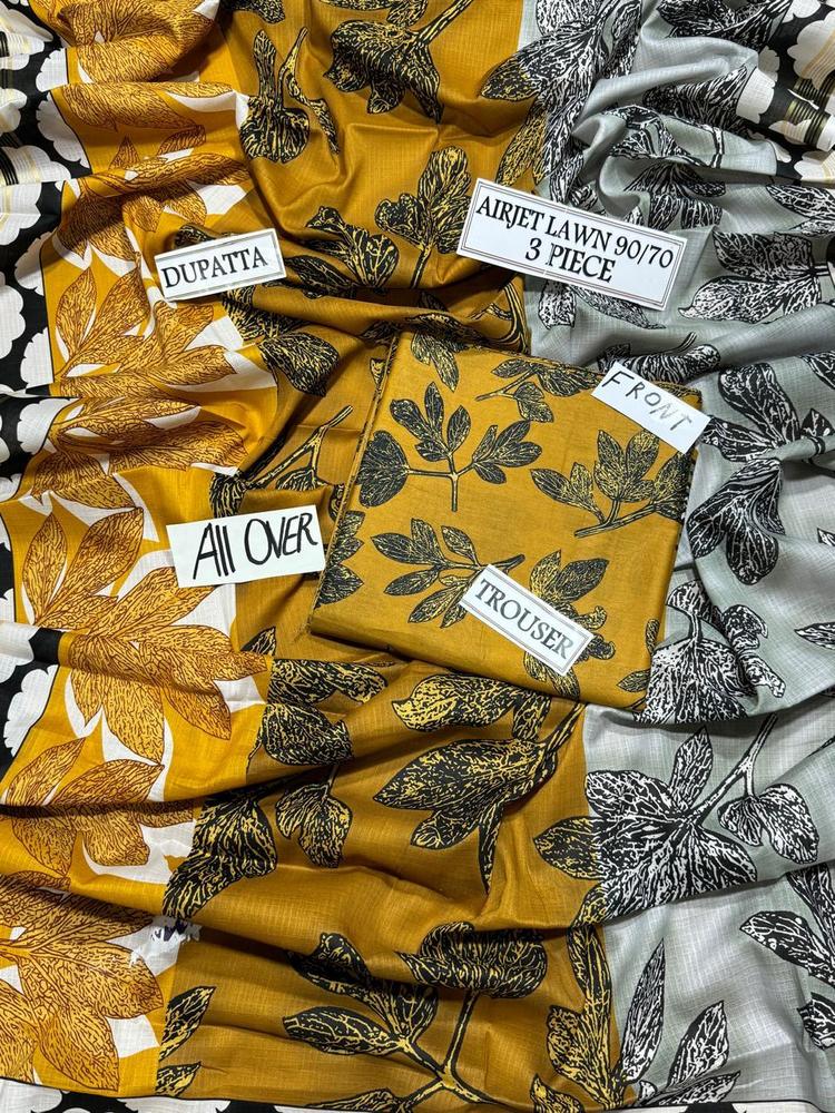 3 Pcs Women's Unstitched Lawn Printed Suit