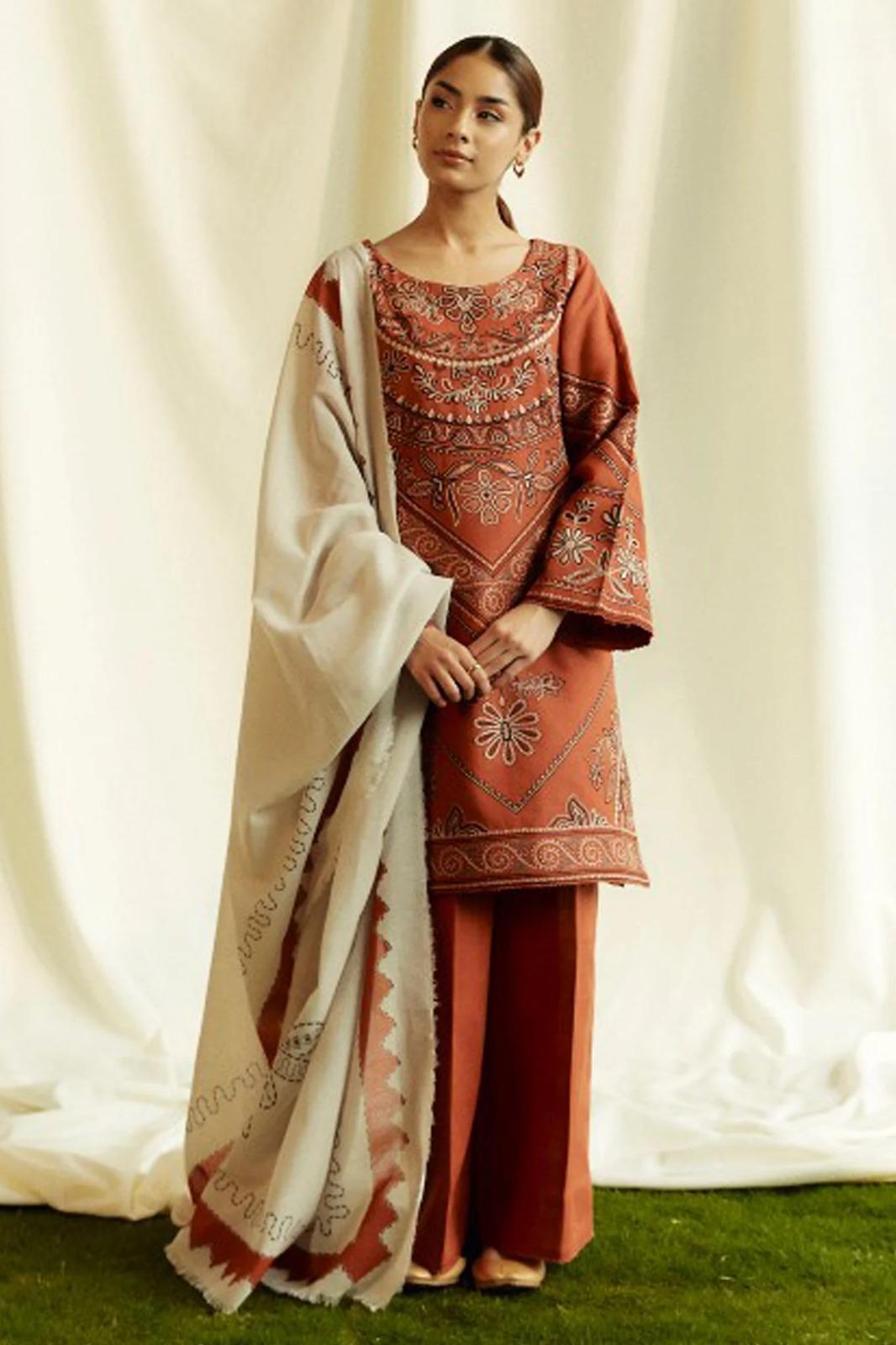 3 Pcs Women's Unstitched Embroidered Suit