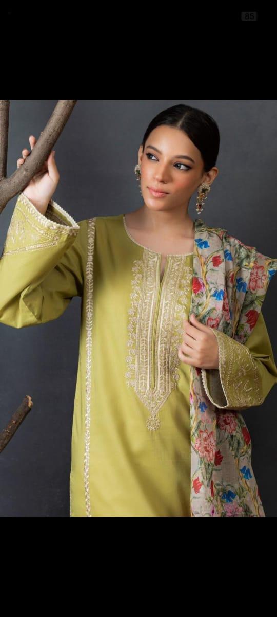3 Pcs Women's Unstitched Embroidered Suit