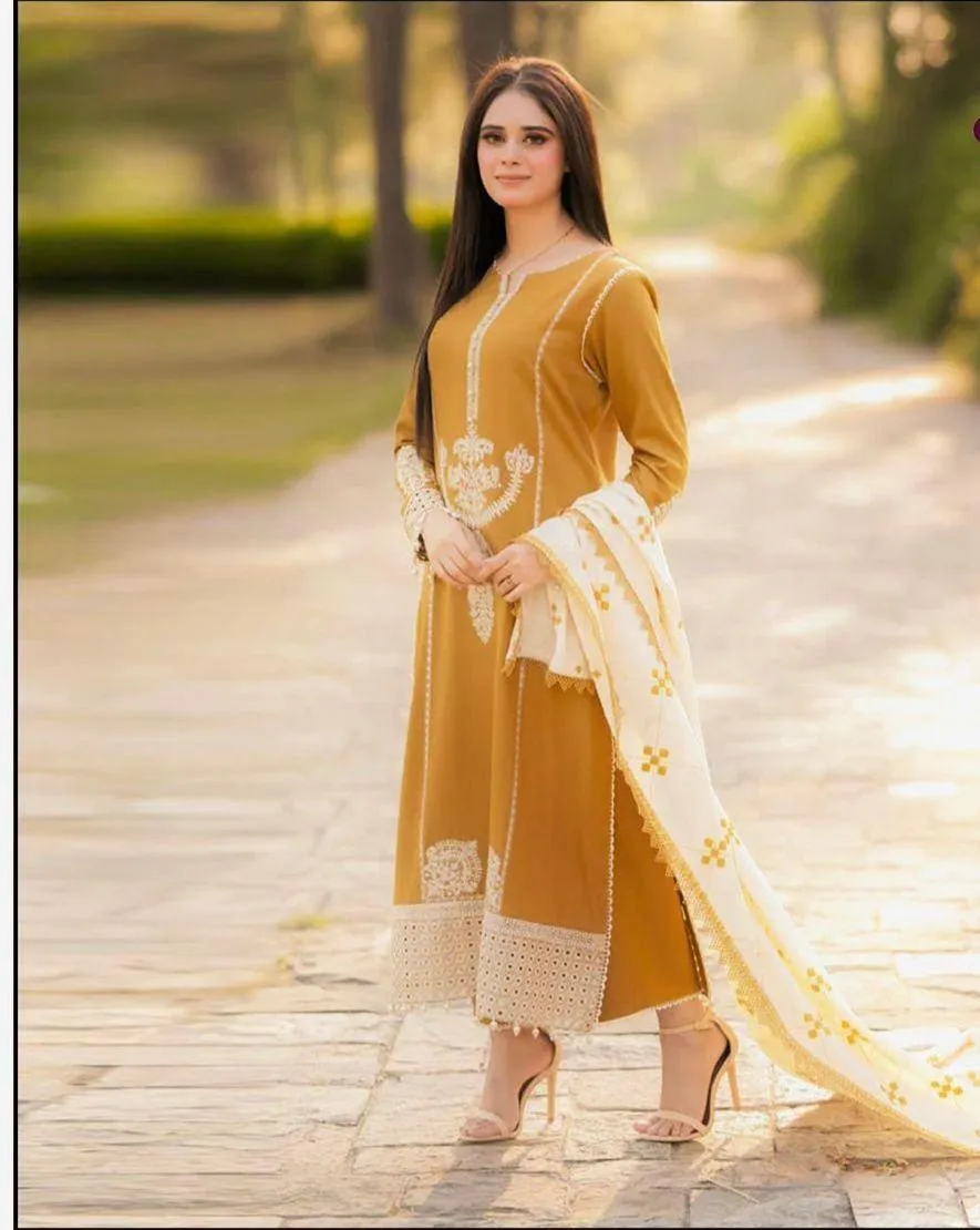 3 Pcs Women's Unstitched Embroidered Suit