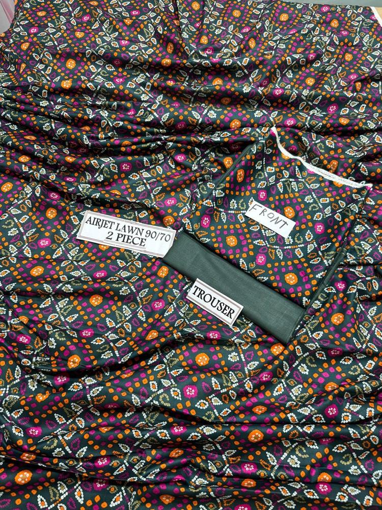 2 Pcs Women's Unstitched Lawn Printed Suit