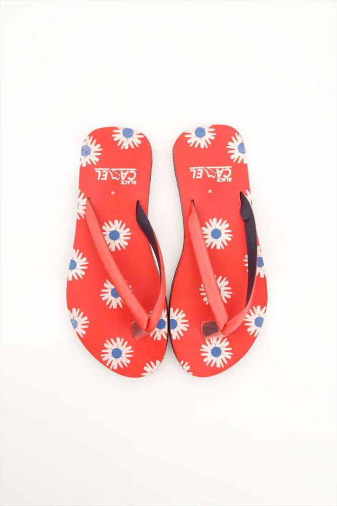 Black Camel Ladies Flip Flop, Red