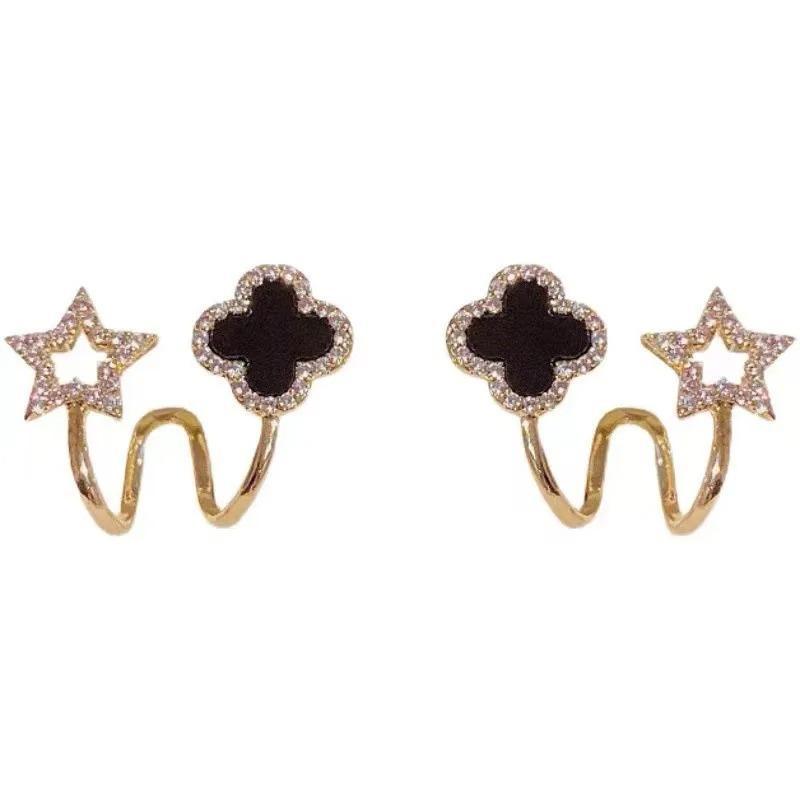 Flower Design Stud Earrings For Women - 1 Pair