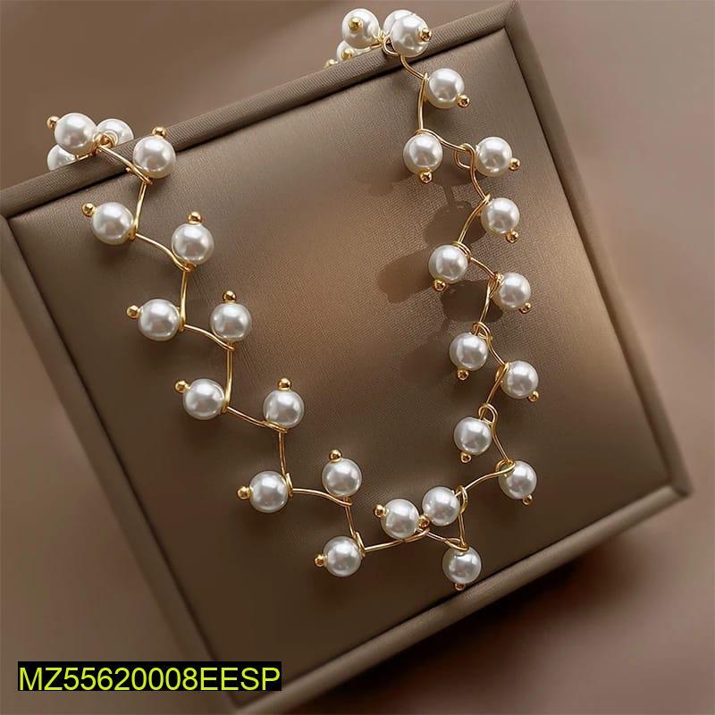 White Pearl Choker Necklace Adjustable Zinc Alloy