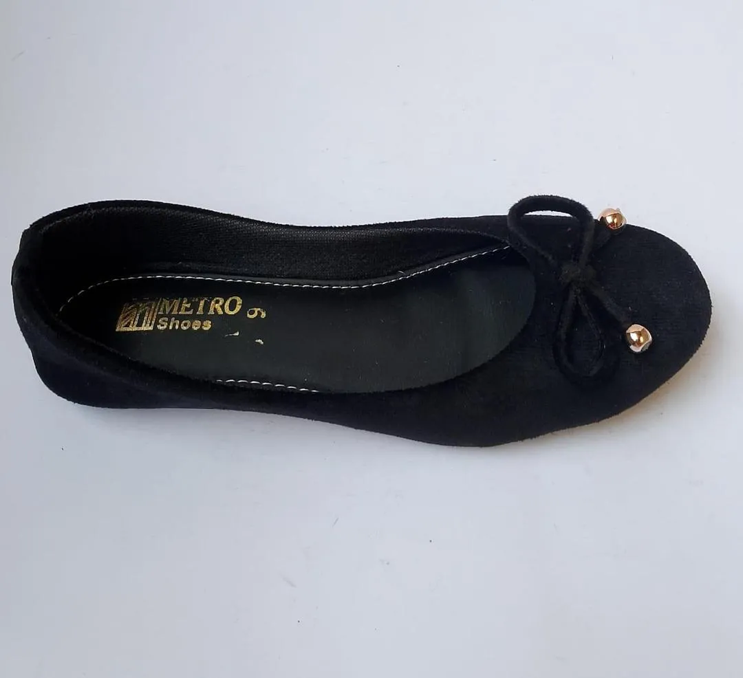 Women's Velvet Casual Pumps For College & Office Use