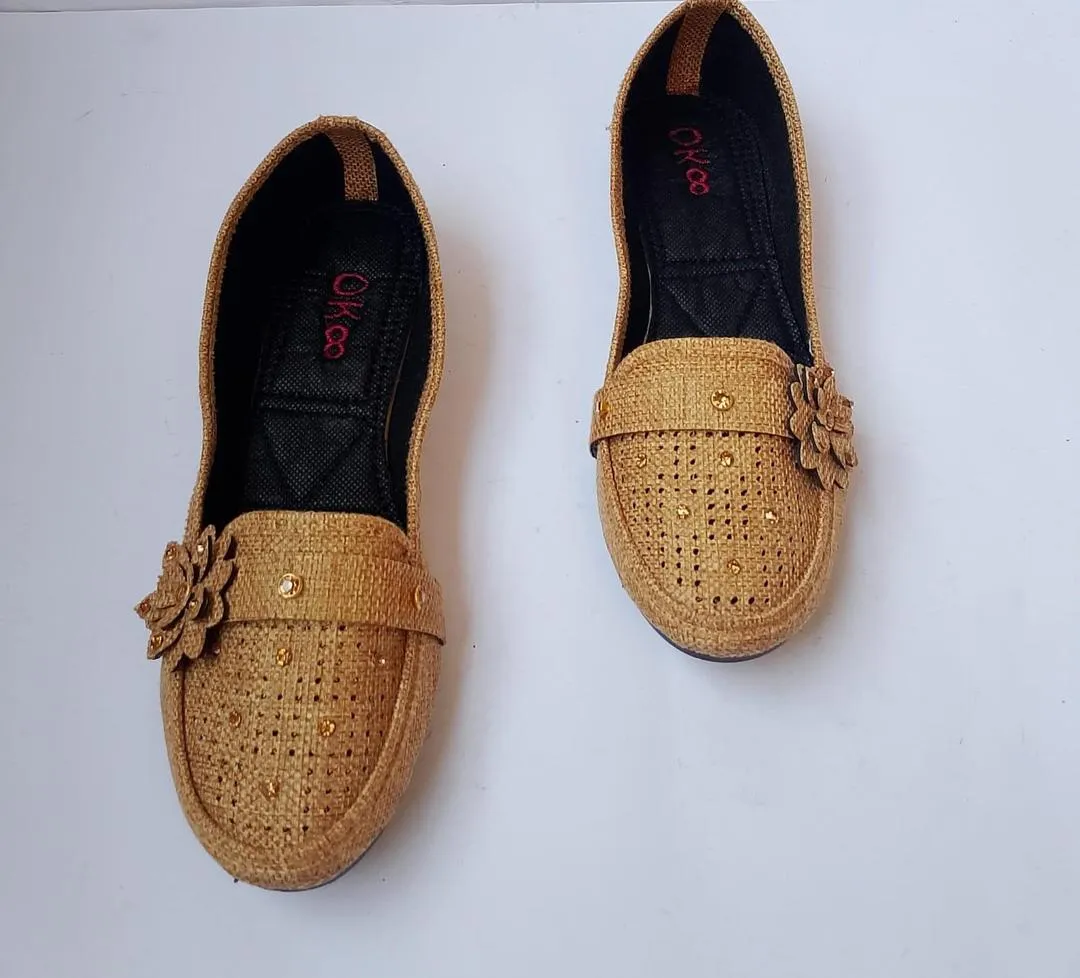 Suede Pumps Perfect For Office Going Women