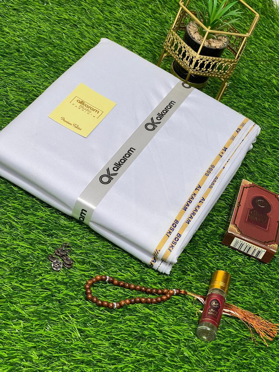 Men’s Unstitched Wash And Wear Plain Suit