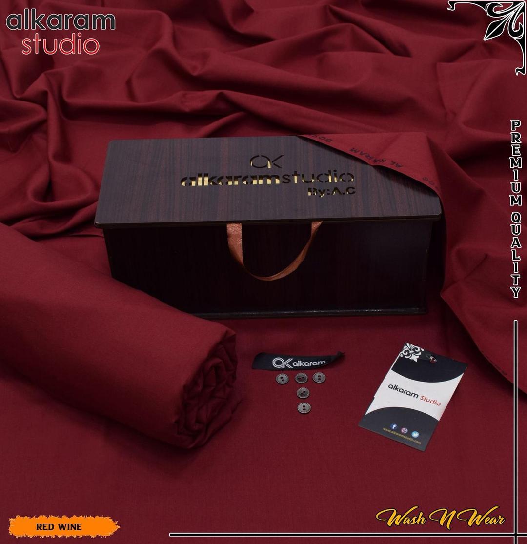 Men’s Unstitched Wash And Wear Plain Suit