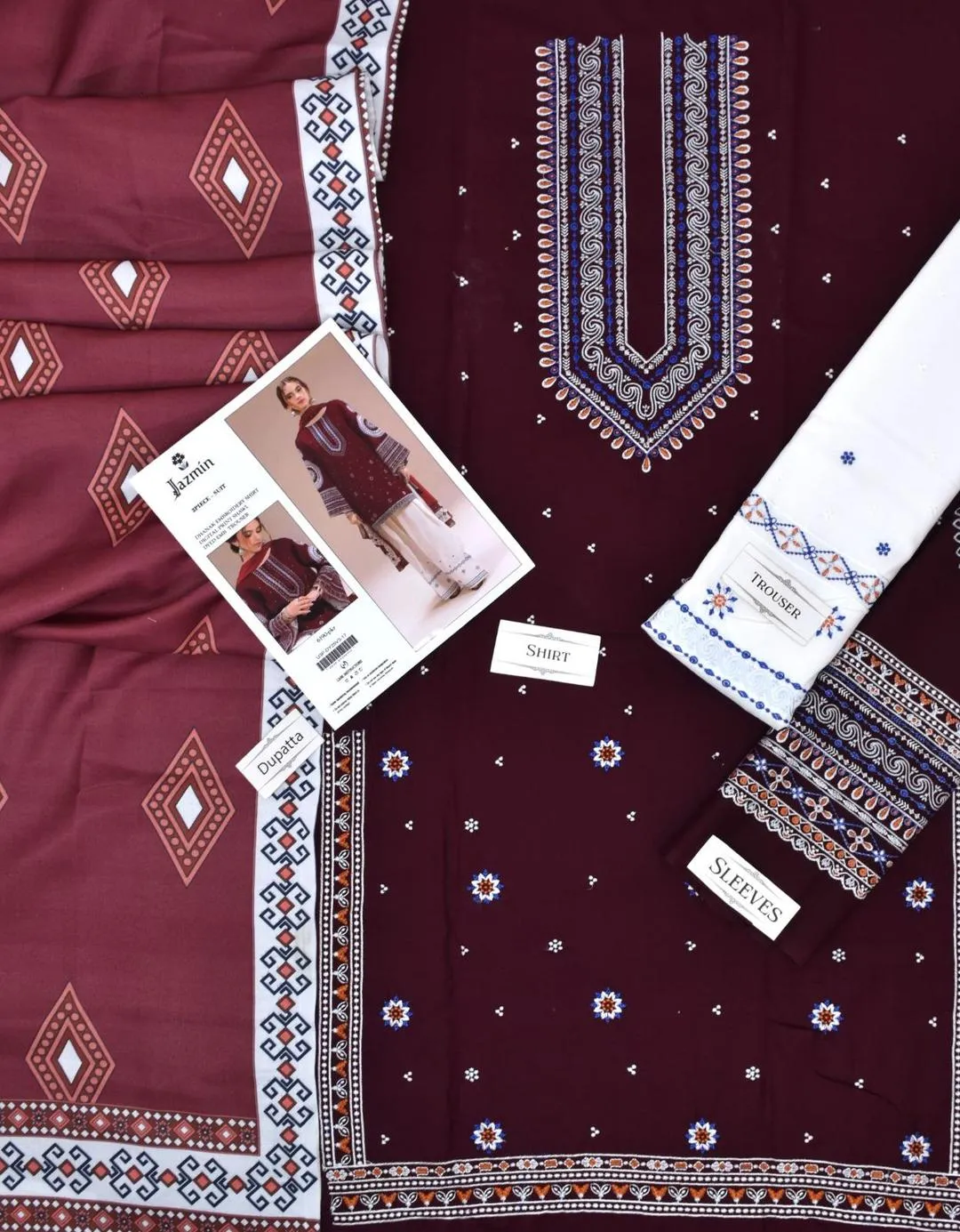 3 Pcs Women's Unstitched Embroidered Suit