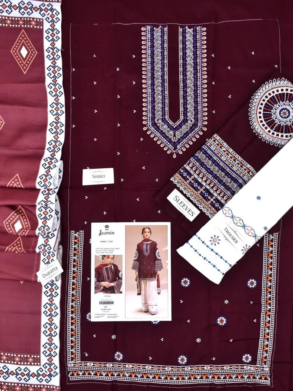 3 Pcs Women's Unstitched Embroidered Suit