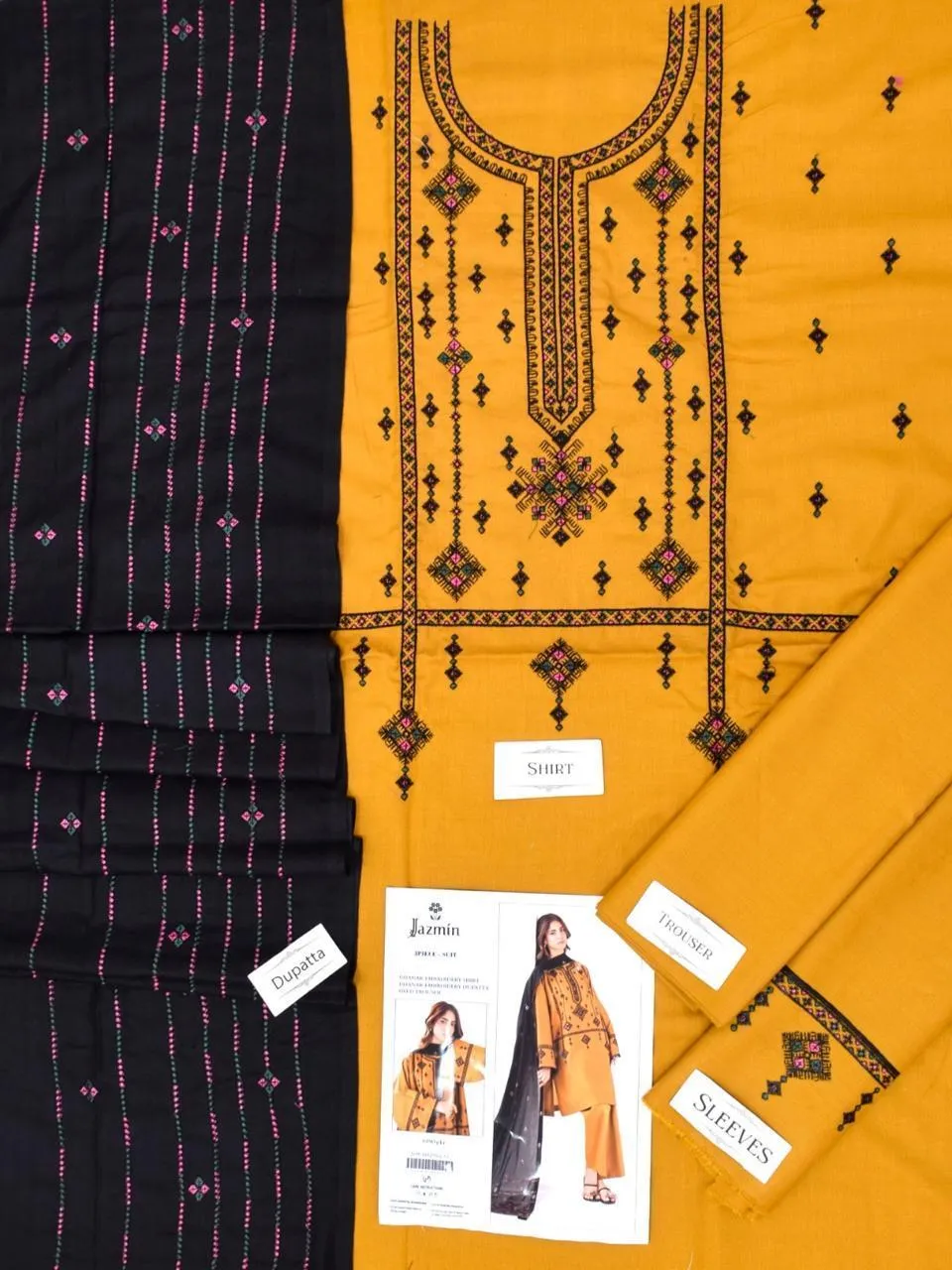 3 Pcs Women's Unstitched Embroidered Suit