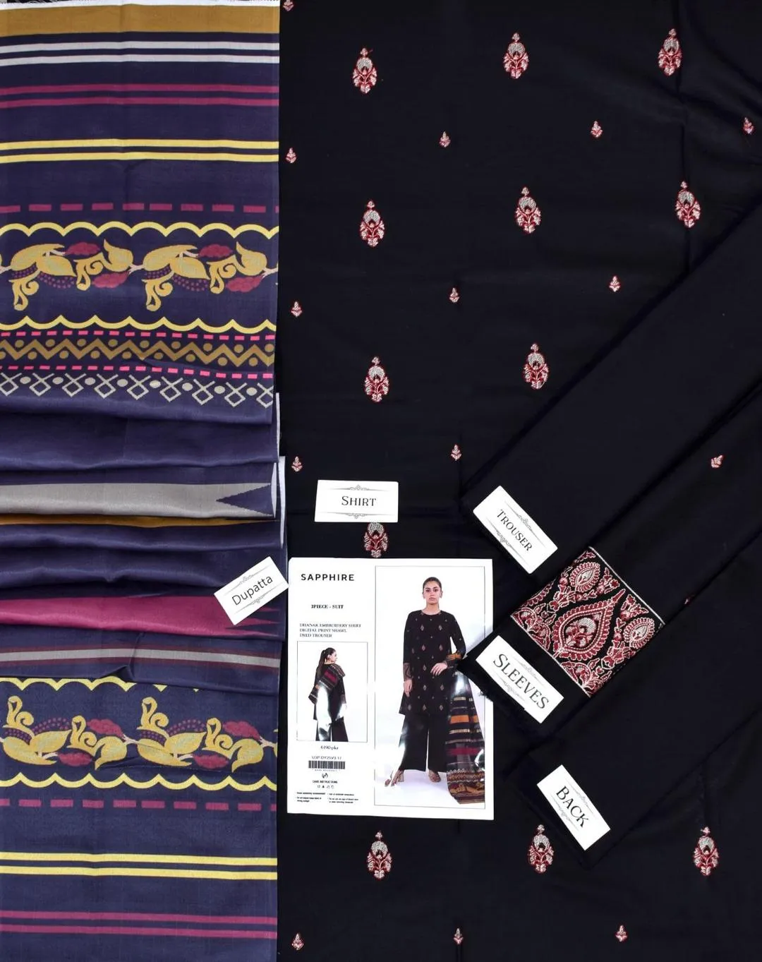 3 Pcs Women's Unstitched Embroidered Suit