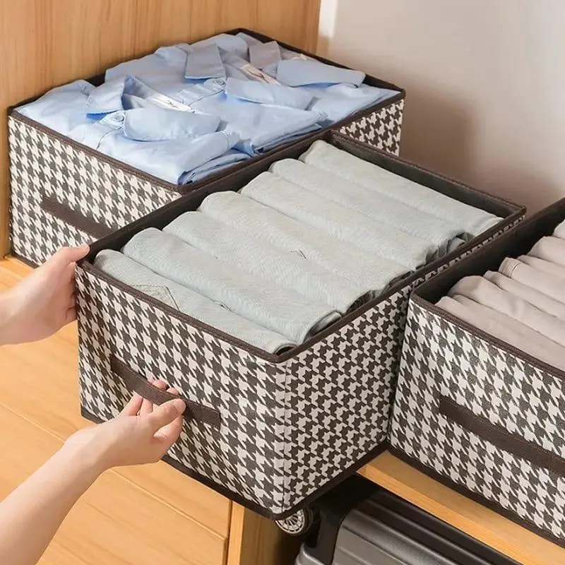 Light and Practical Clothes Storage Box - Space-Saving, Foldable, Multi-Purpose Organizer