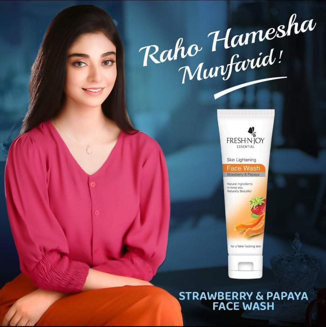 Strawberry And Papaya Face Wash - 100ml