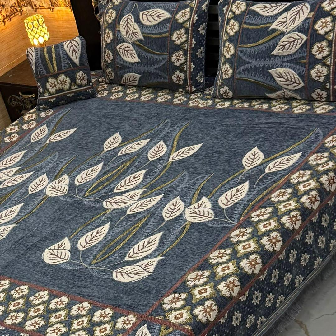 4 Pcs Velvet Jacquard Embroidered Double Bedsheet