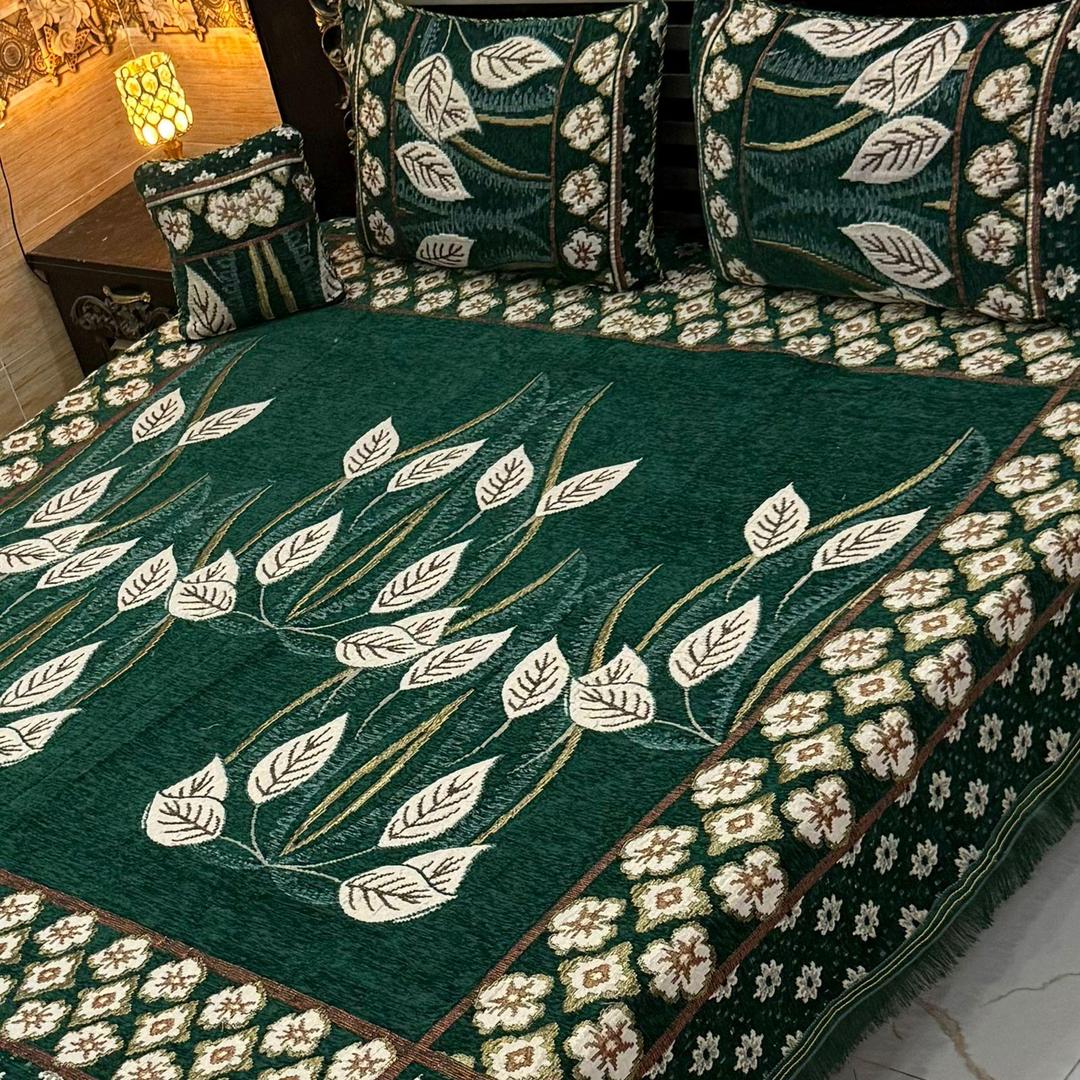 4 Pcs Velvet Jacquard Embroidered Double Bedsheet