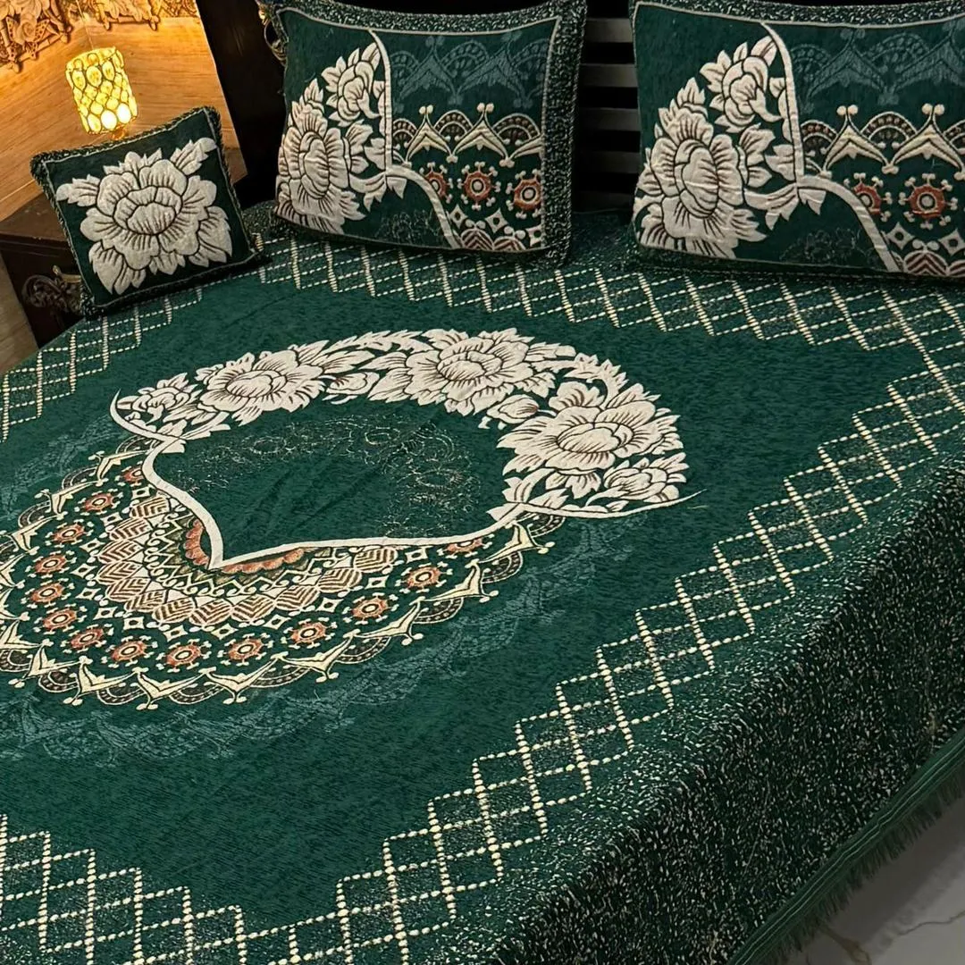 4 Pcs Velvet Jacquard Embroidered Double Bedsheet