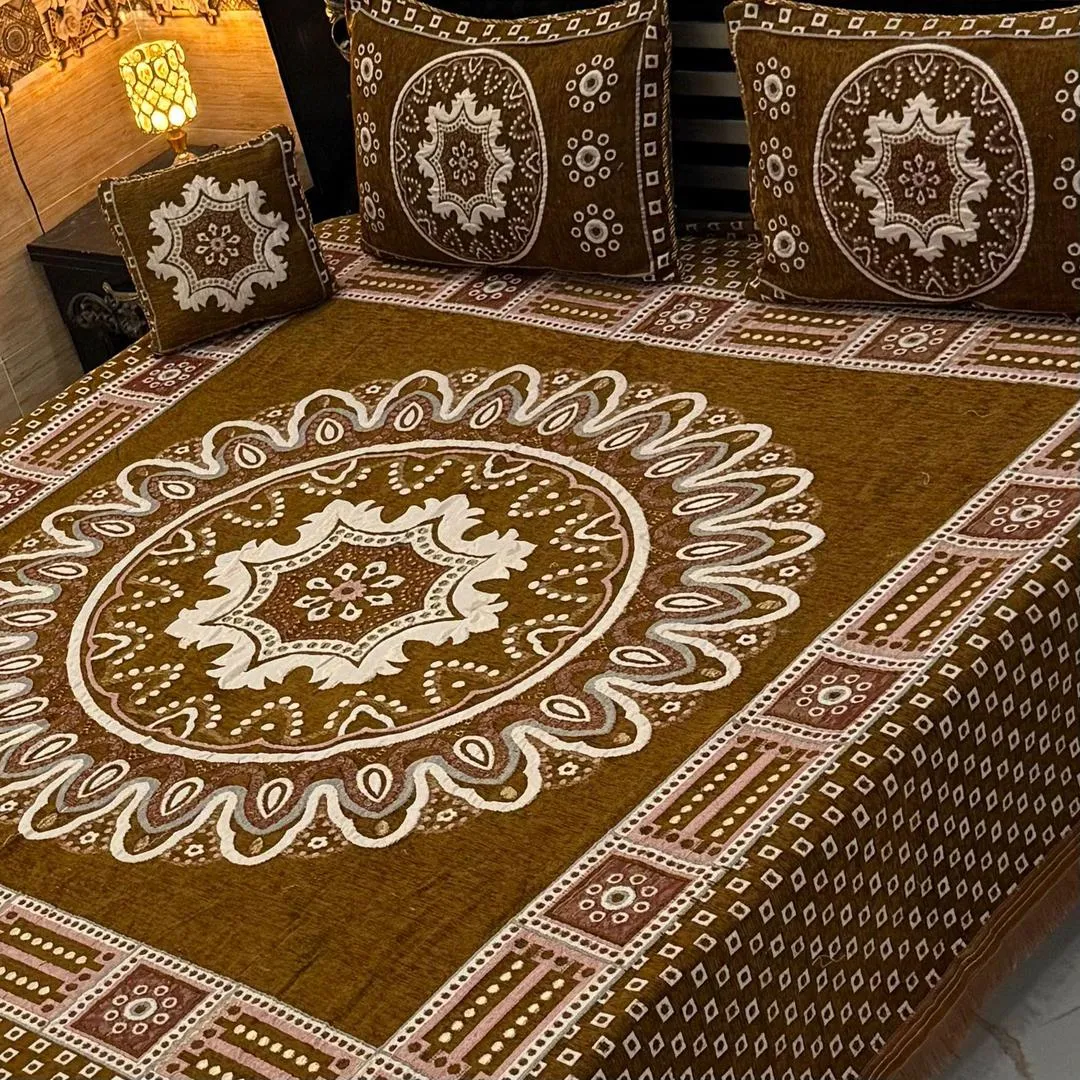 4 Pcs Velvet Jacquard Embroidered Double Bedsheet