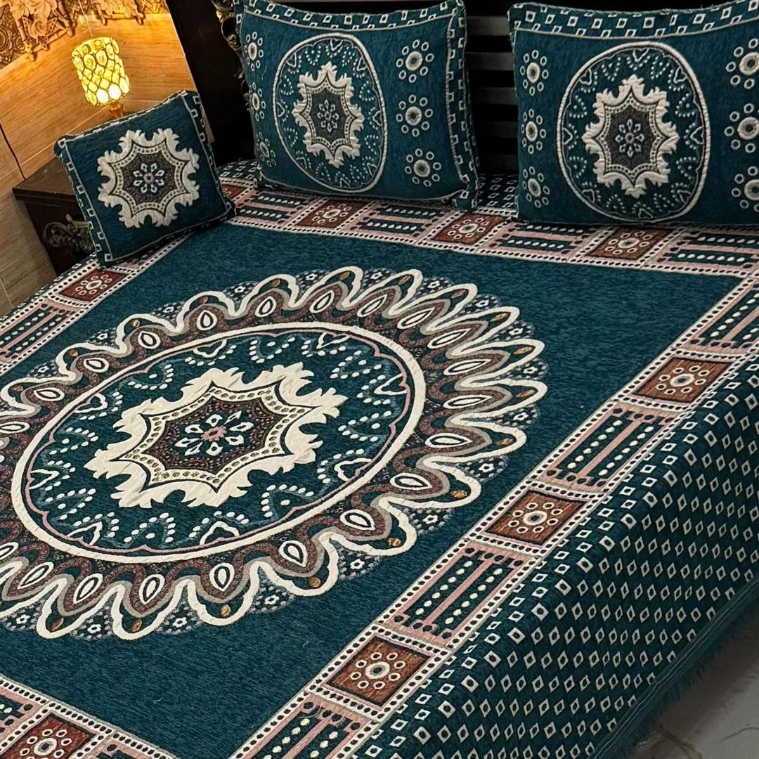 4 Pcs Velvet Jacquard Embroidered Double Bedsheet