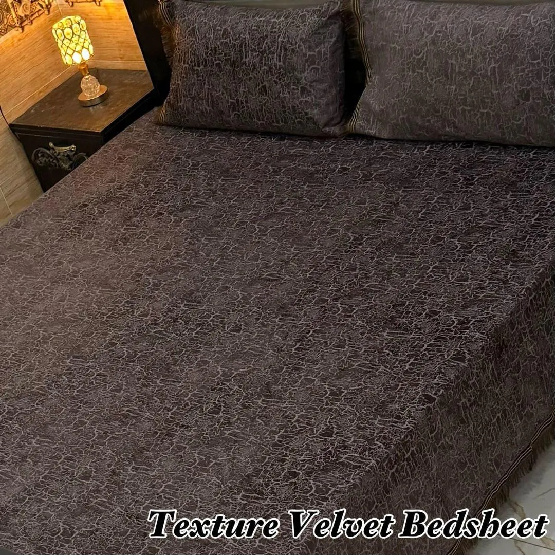 Luxurious 3 Pcs Velvet Textured Double Bedsheet