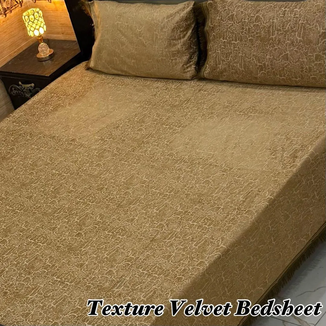 Luxurious 3 Pcs Velvet Textured Double Bedsheet