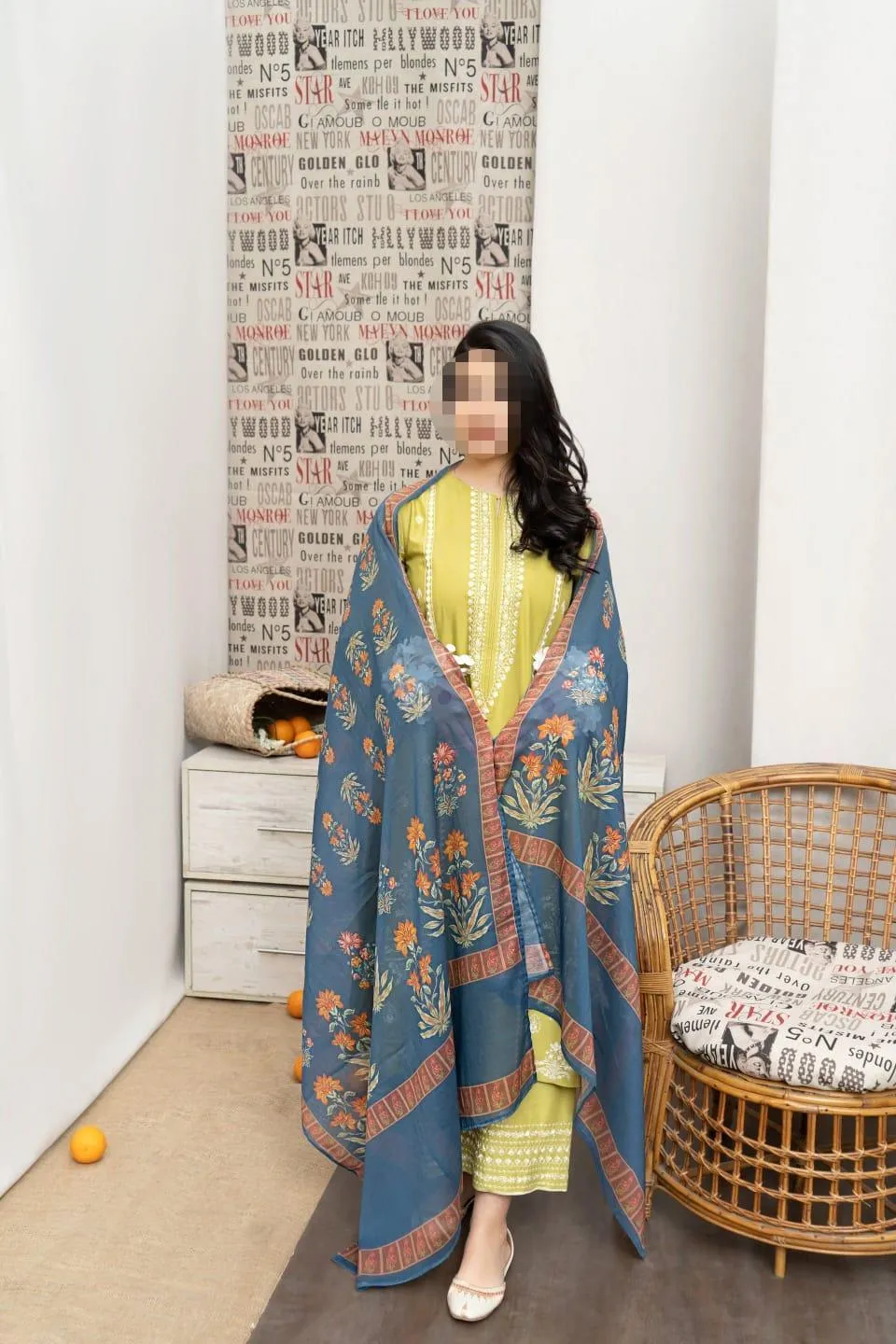 3 Pcs Women's Unstitched Embroidered Suit