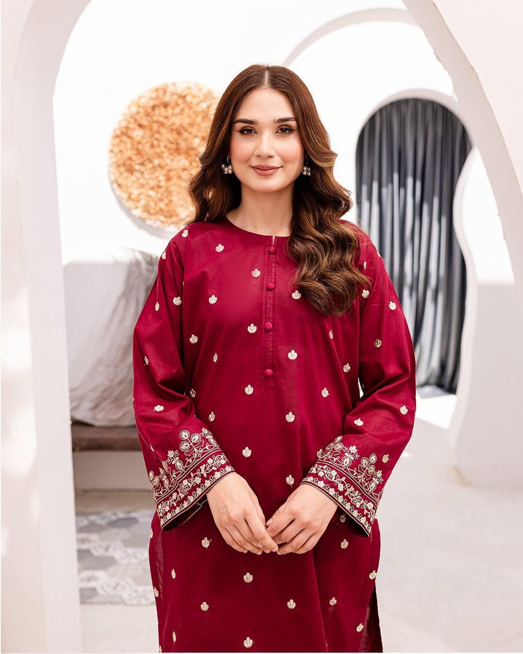 2 Pcs Women's Unstitched Embroidered Suit