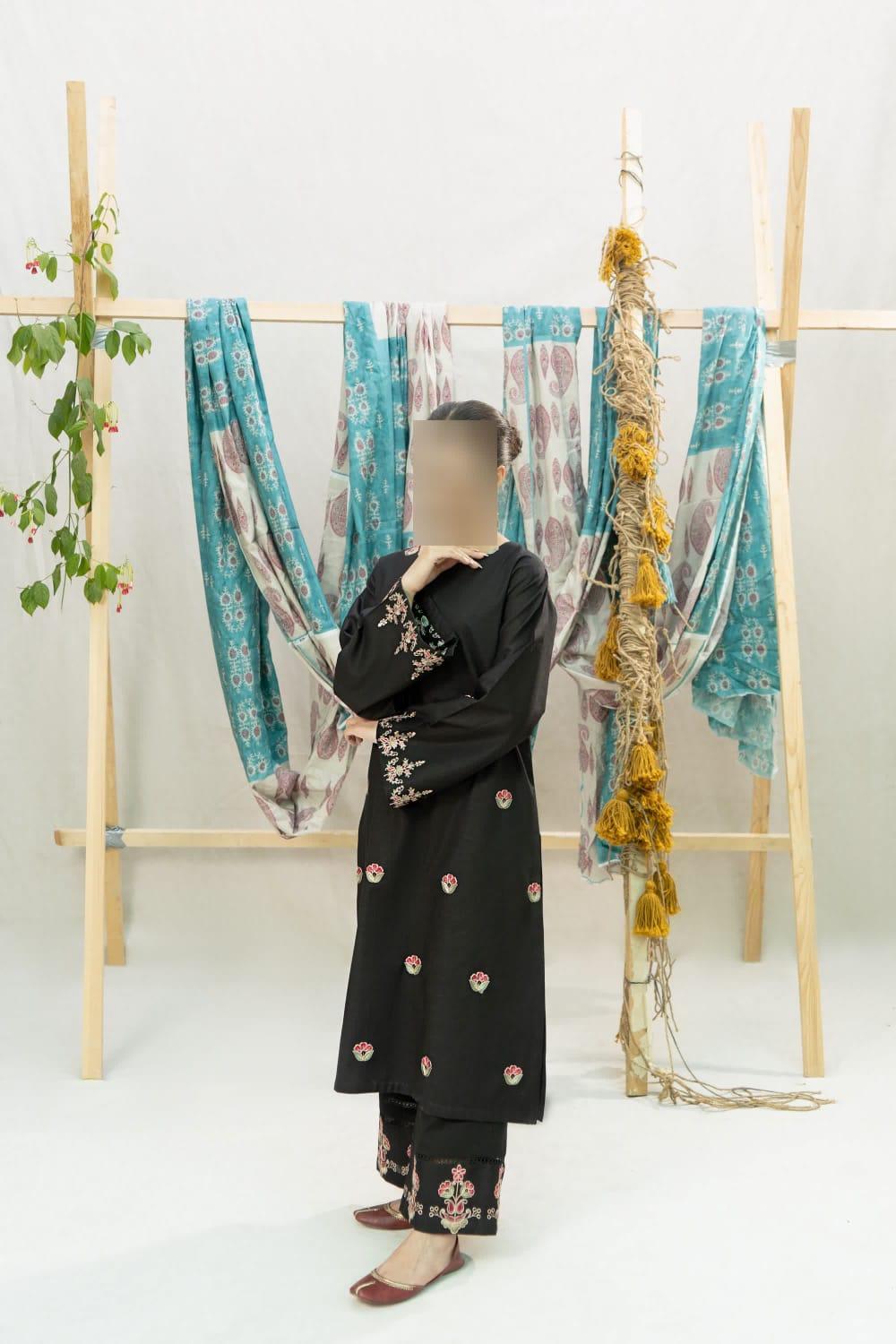 Black Embroidered 2-Piece Women's Lawn Suit