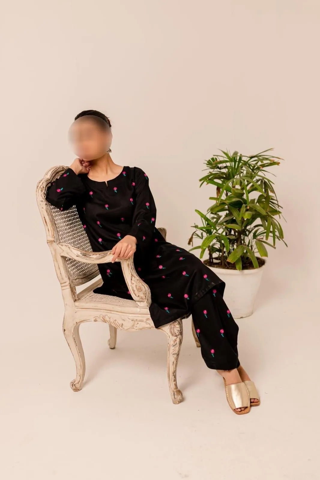 2 Pcs Women's Unstitched Embroidered Suit