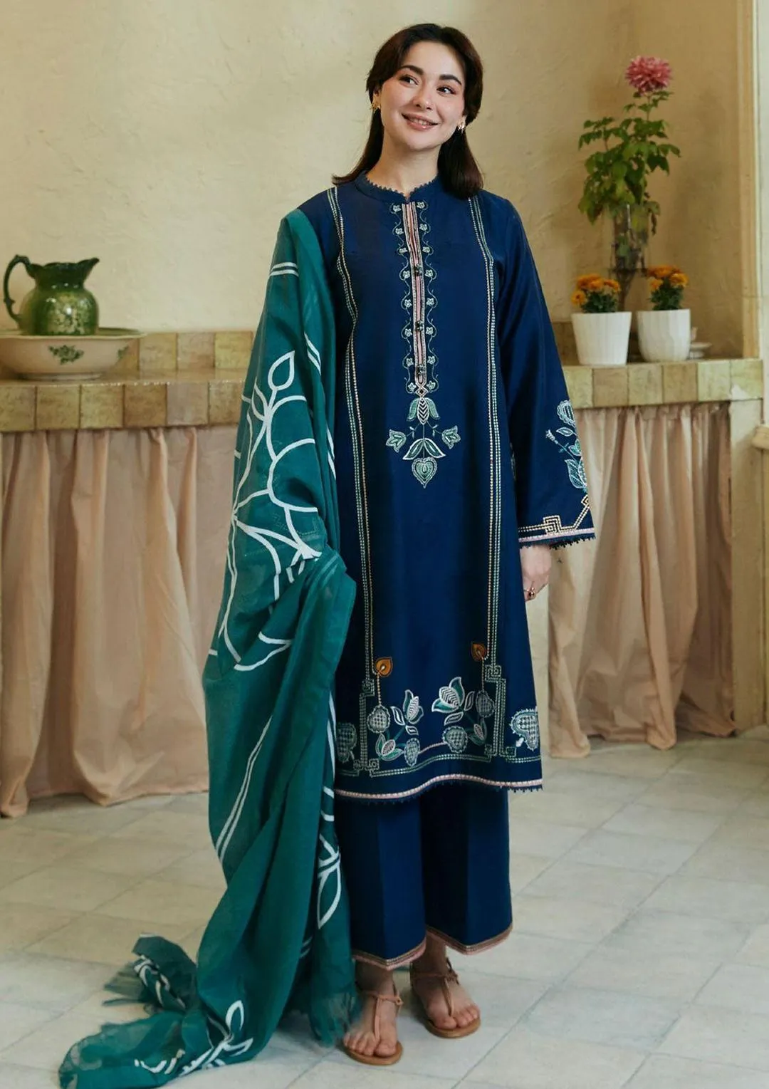 3 Pcs Women's Unstitched Embroidered Suit
