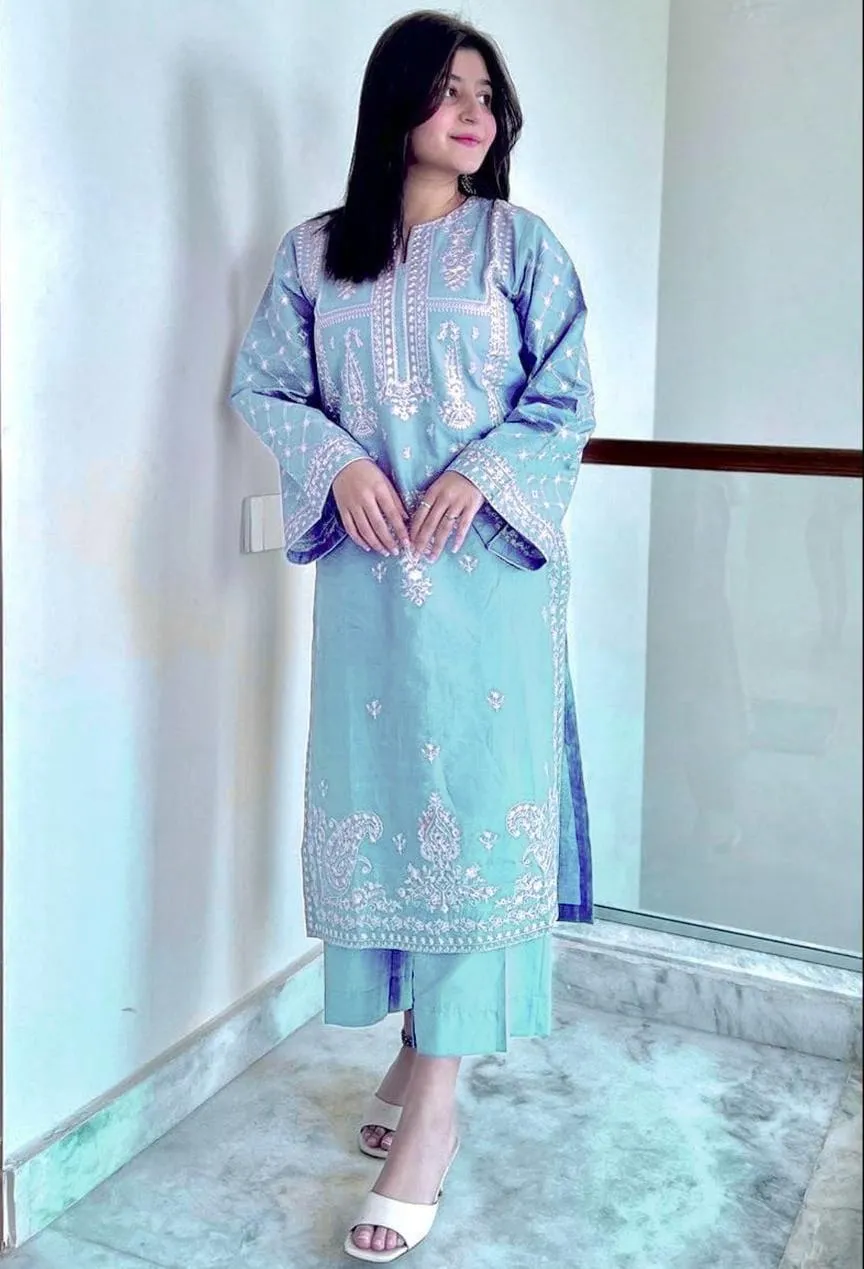 2 Pcs Women's Unstitched Embroidered Suit