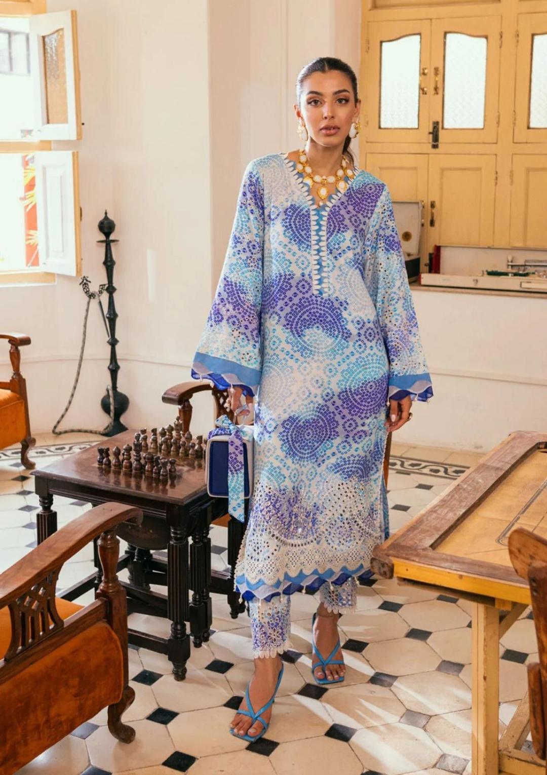 3 Pcs Women's Unstitched Khaddar Printed Suit