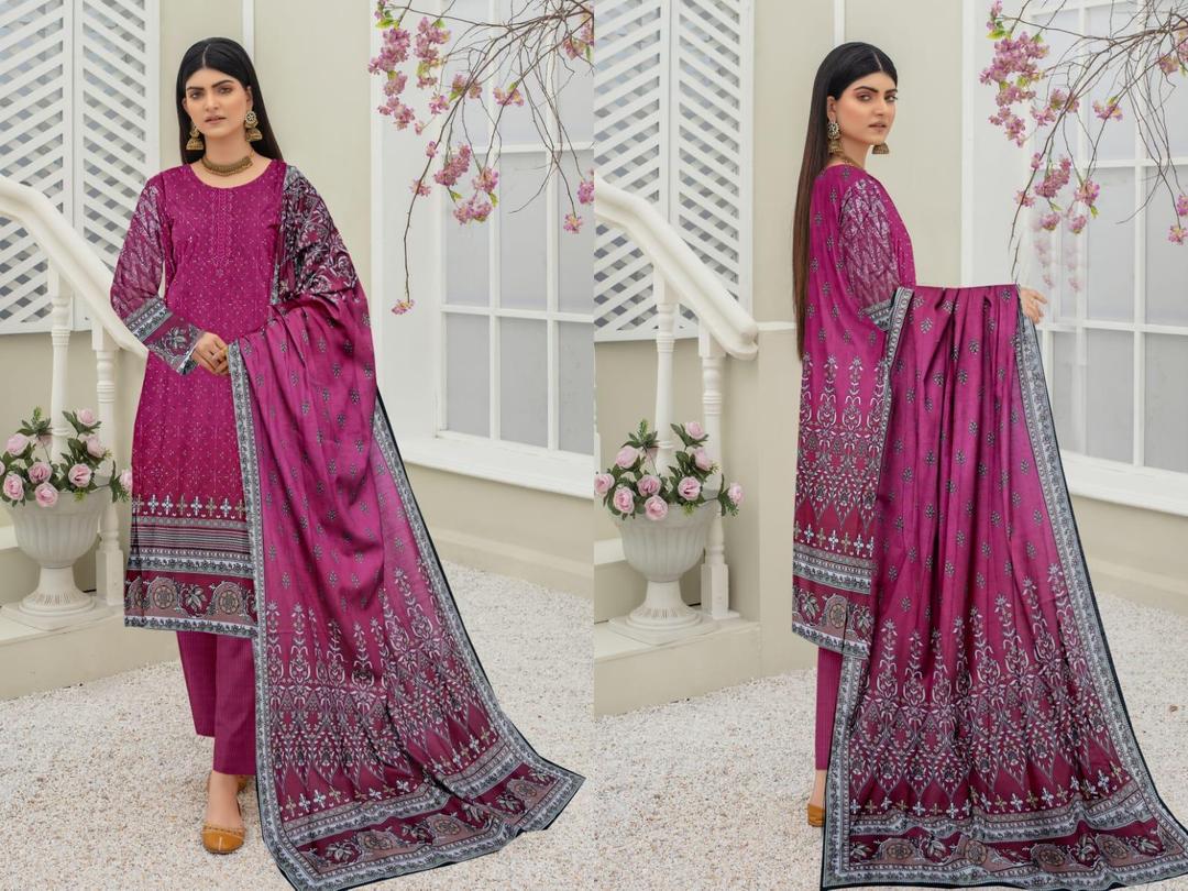 3 Pcs Women's Unstitched Khaddar Printed Suit