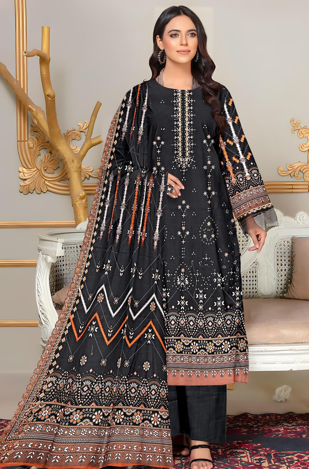 Embroidered Khaddar 3 Pcs Suit Set in Black