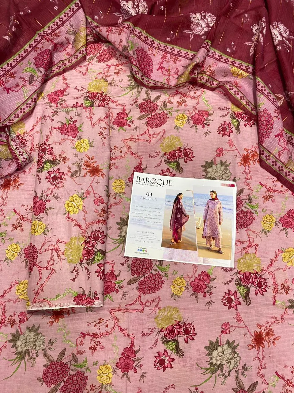 3 Pcs Women's Unstitched Digital Print Suit