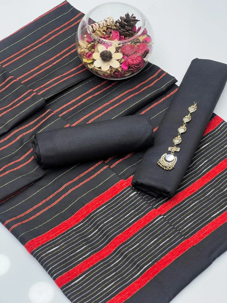 3 Pcs Women's Unstitched Embroidered Suit