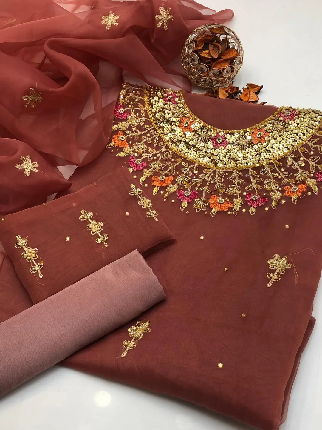 3 Pcs Women's Unstitched Hand Embroidered Suit