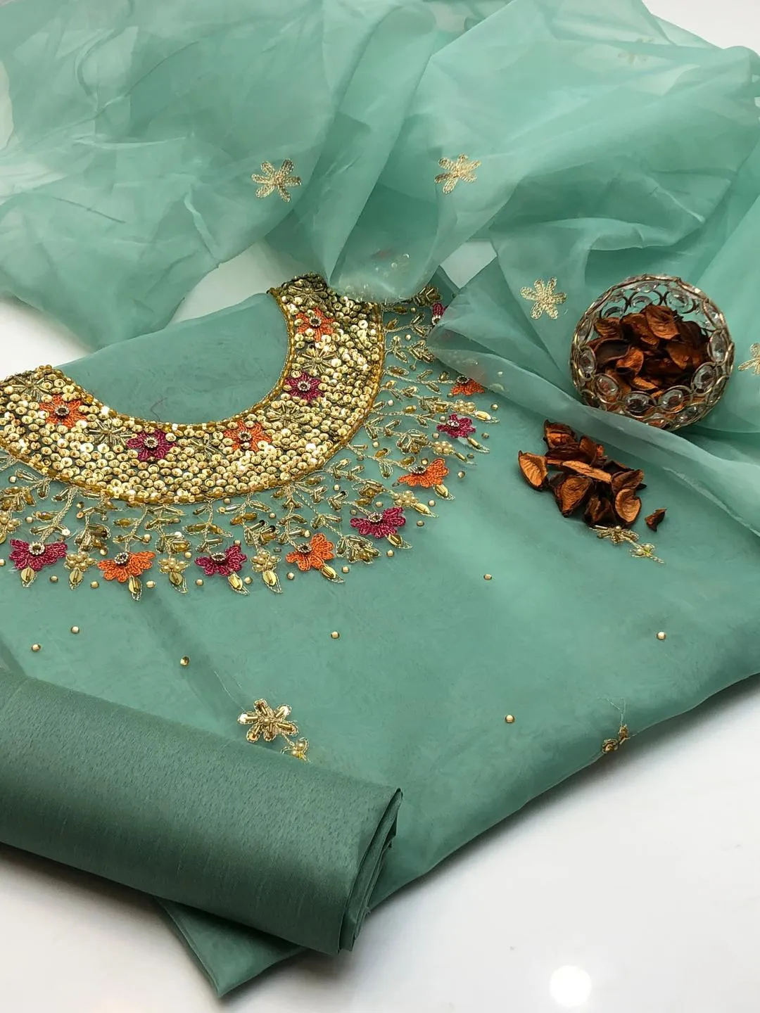 3 Pcs Women's Unstitched Hand Embroidered Suit