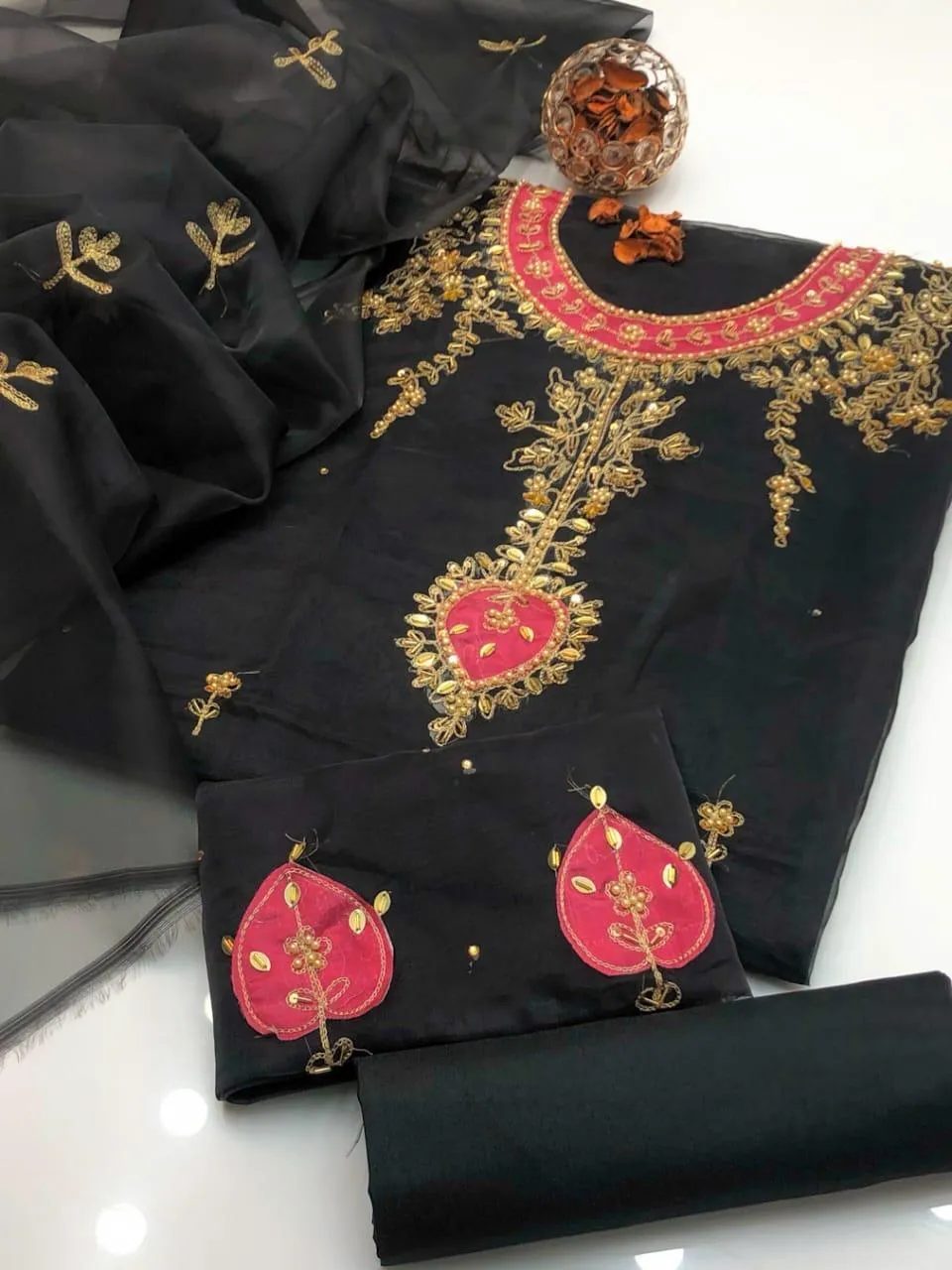 3 Pcs Women's Unstitched Hand Embroidered Suit