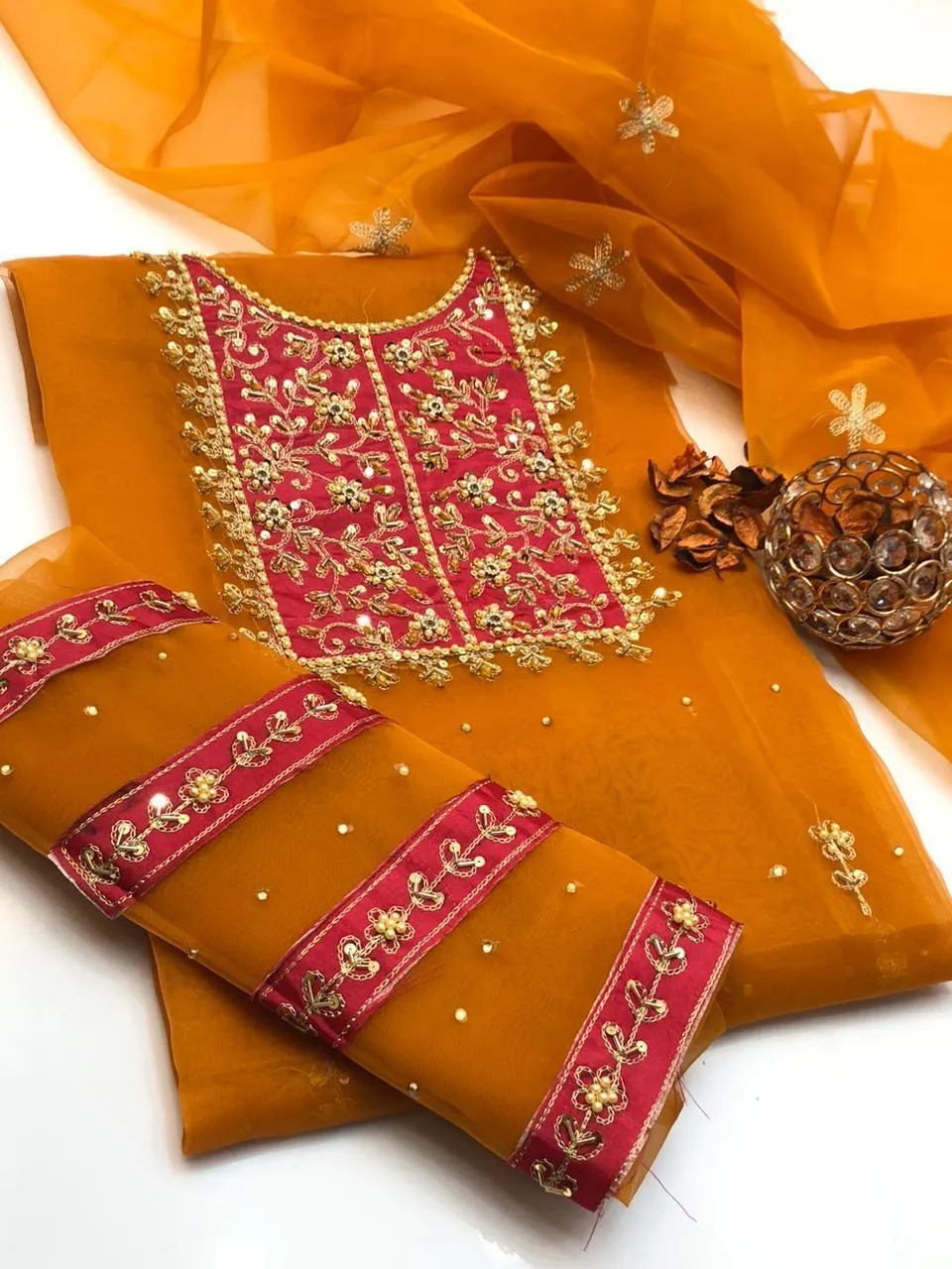 2 Pcs Women's Unstitched Hand Embroidered Suit